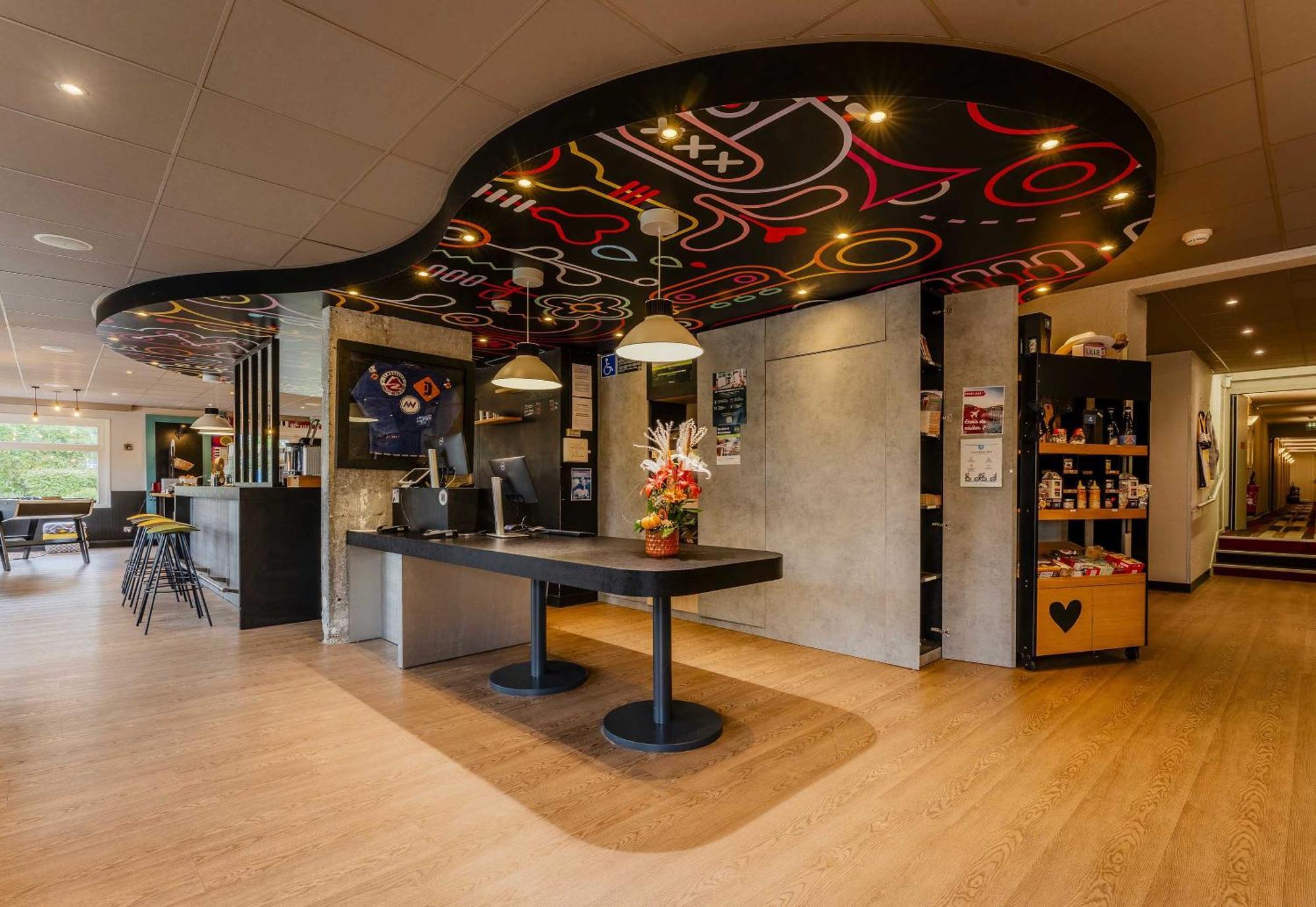 B&B Hotel Lille Villeneuve D'Ascq Grand Stade Экстерьер фото