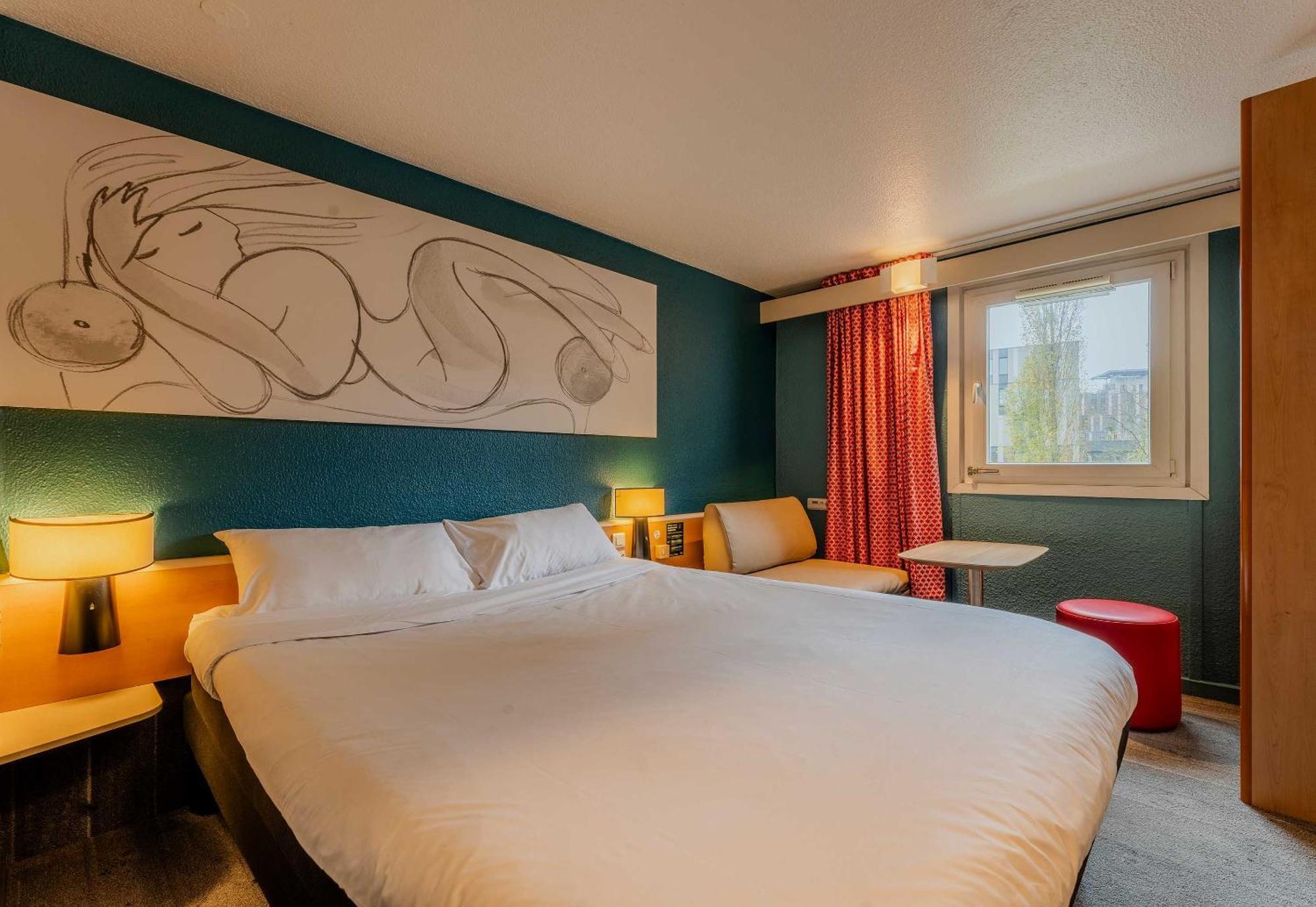 B&B Hotel Lille Villeneuve D'Ascq Grand Stade Экстерьер фото