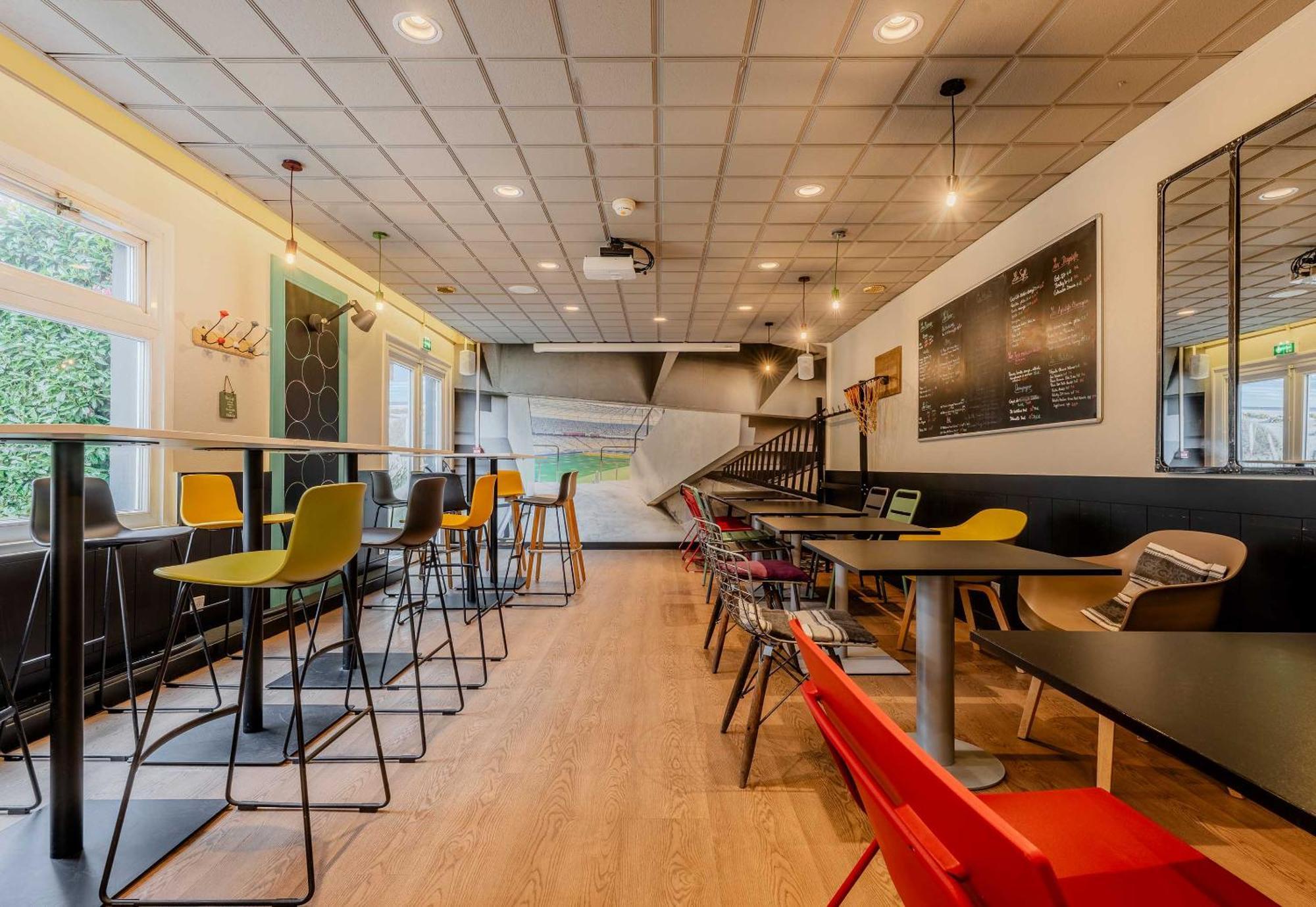 B&B Hotel Lille Villeneuve D'Ascq Grand Stade Экстерьер фото