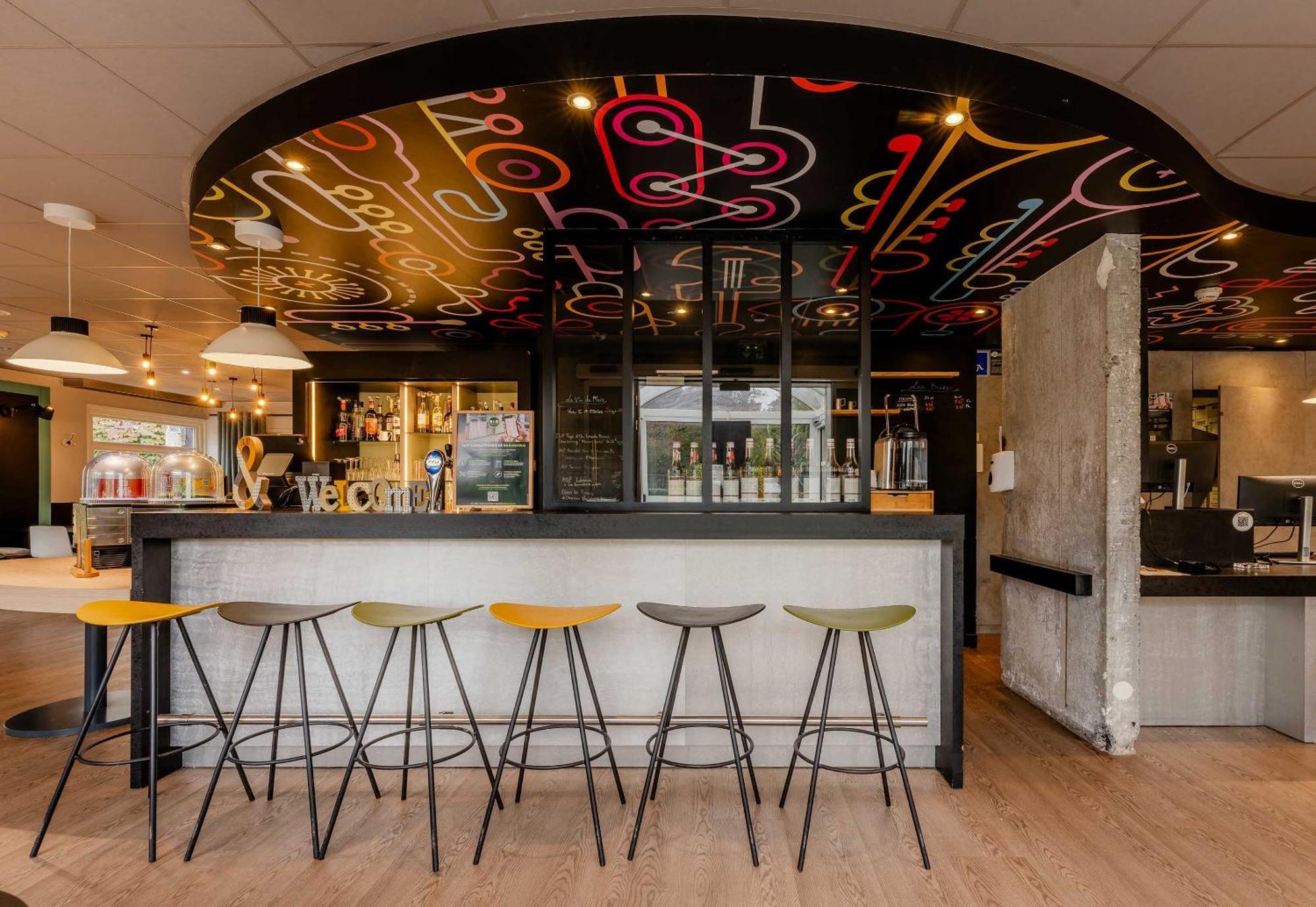 B&B Hotel Lille Villeneuve D'Ascq Grand Stade Экстерьер фото