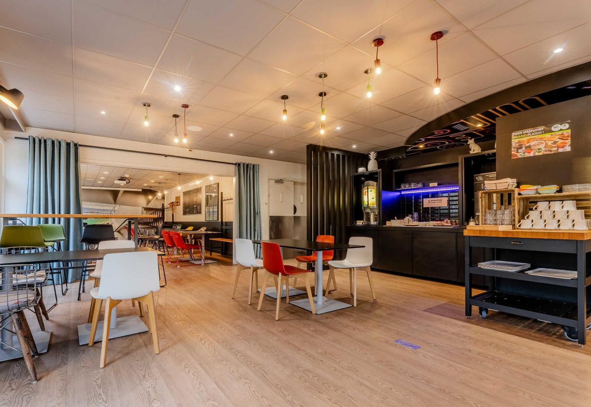 B&B Hotel Lille Villeneuve D'Ascq Grand Stade Экстерьер фото