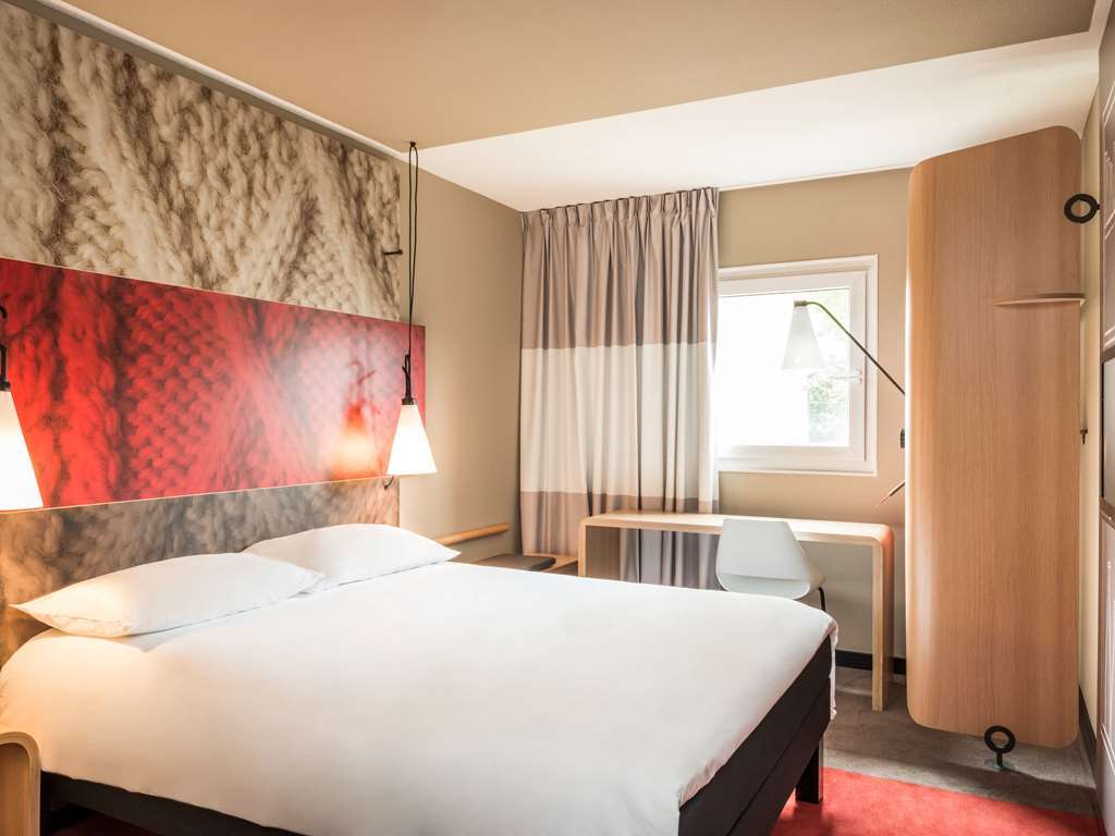B&B Hotel Lille Villeneuve D'Ascq Grand Stade Экстерьер фото