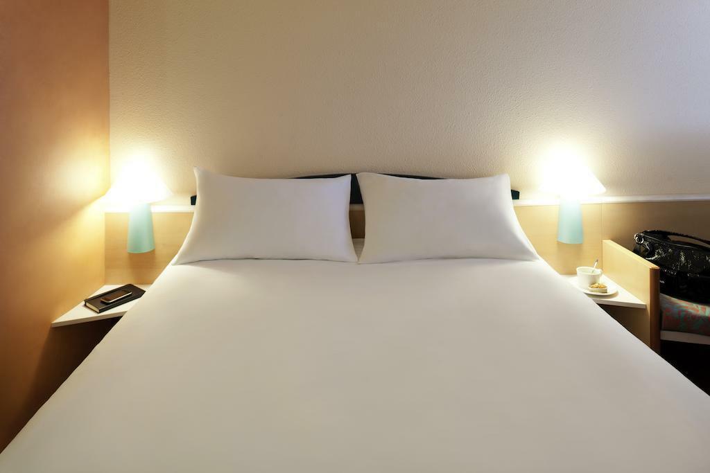 B&B Hotel Lille Villeneuve D'Ascq Grand Stade Экстерьер фото