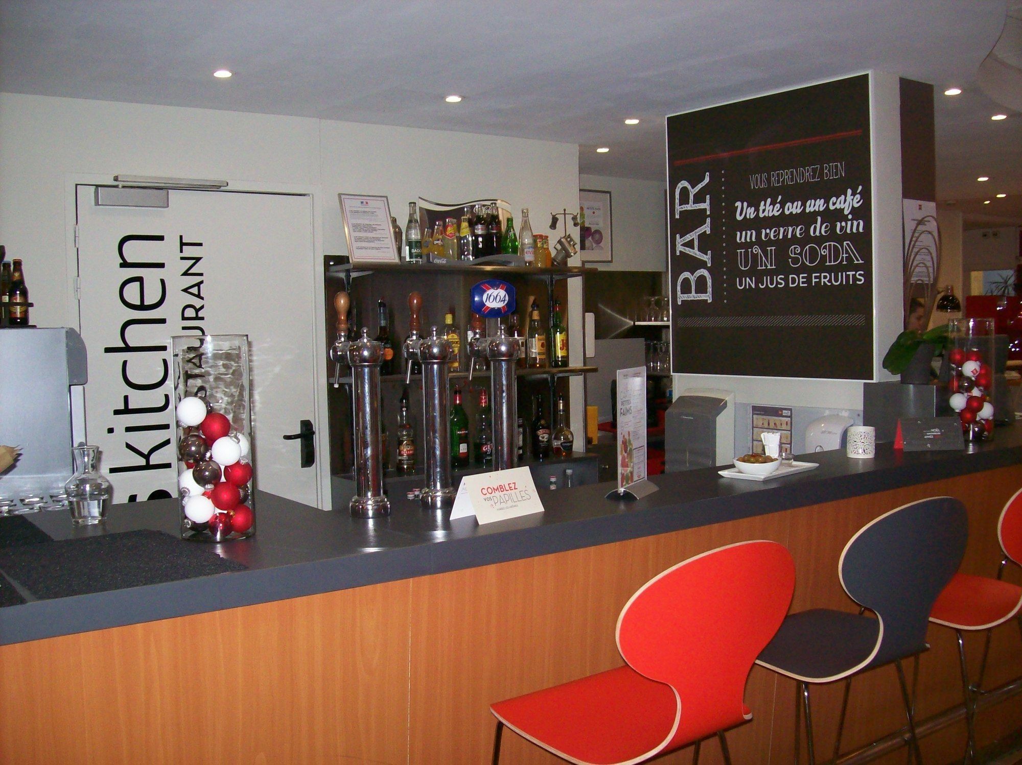 B&B Hotel Lille Villeneuve D'Ascq Grand Stade Экстерьер фото