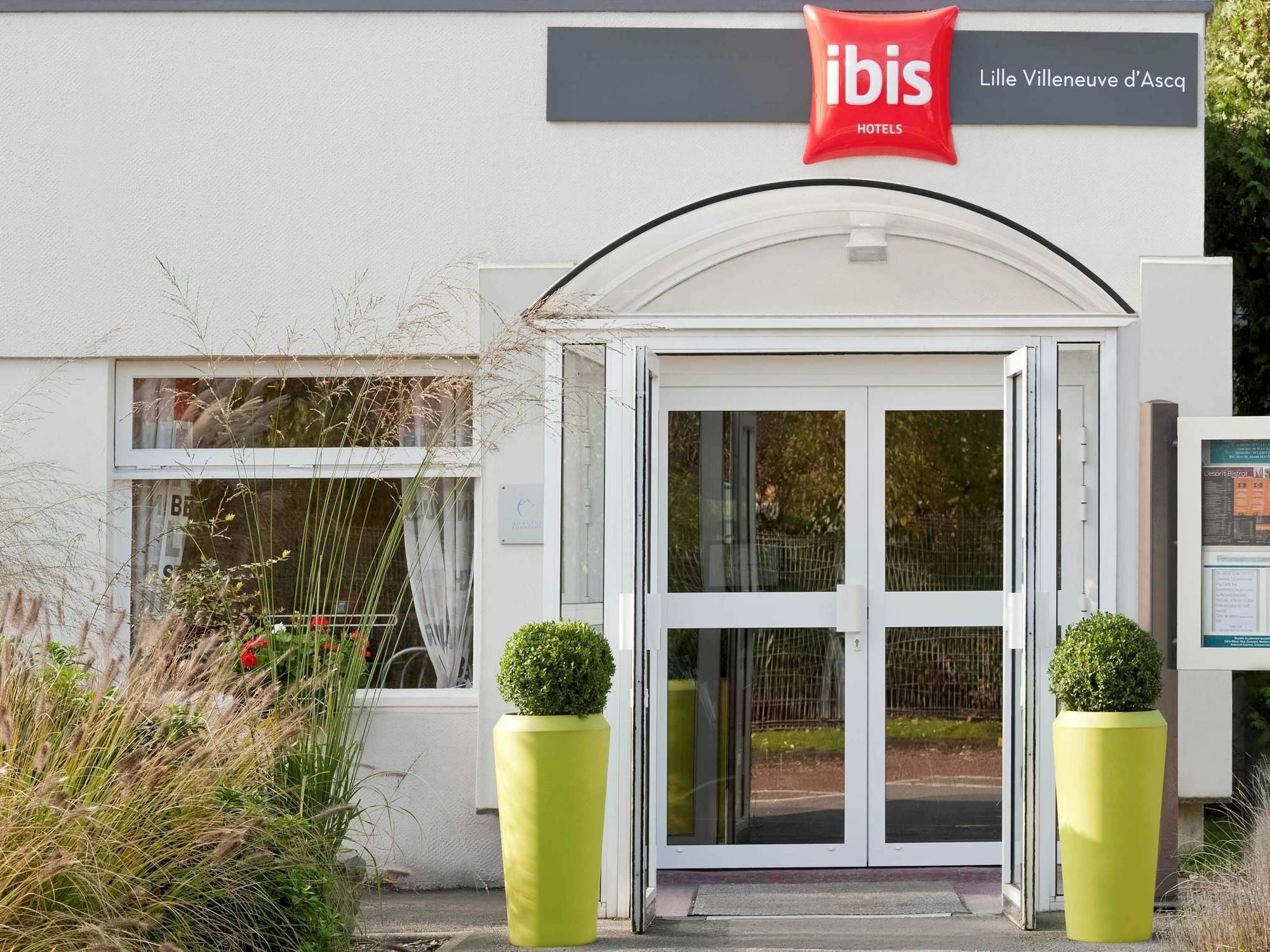 B&B Hotel Lille Villeneuve D'Ascq Grand Stade Экстерьер фото