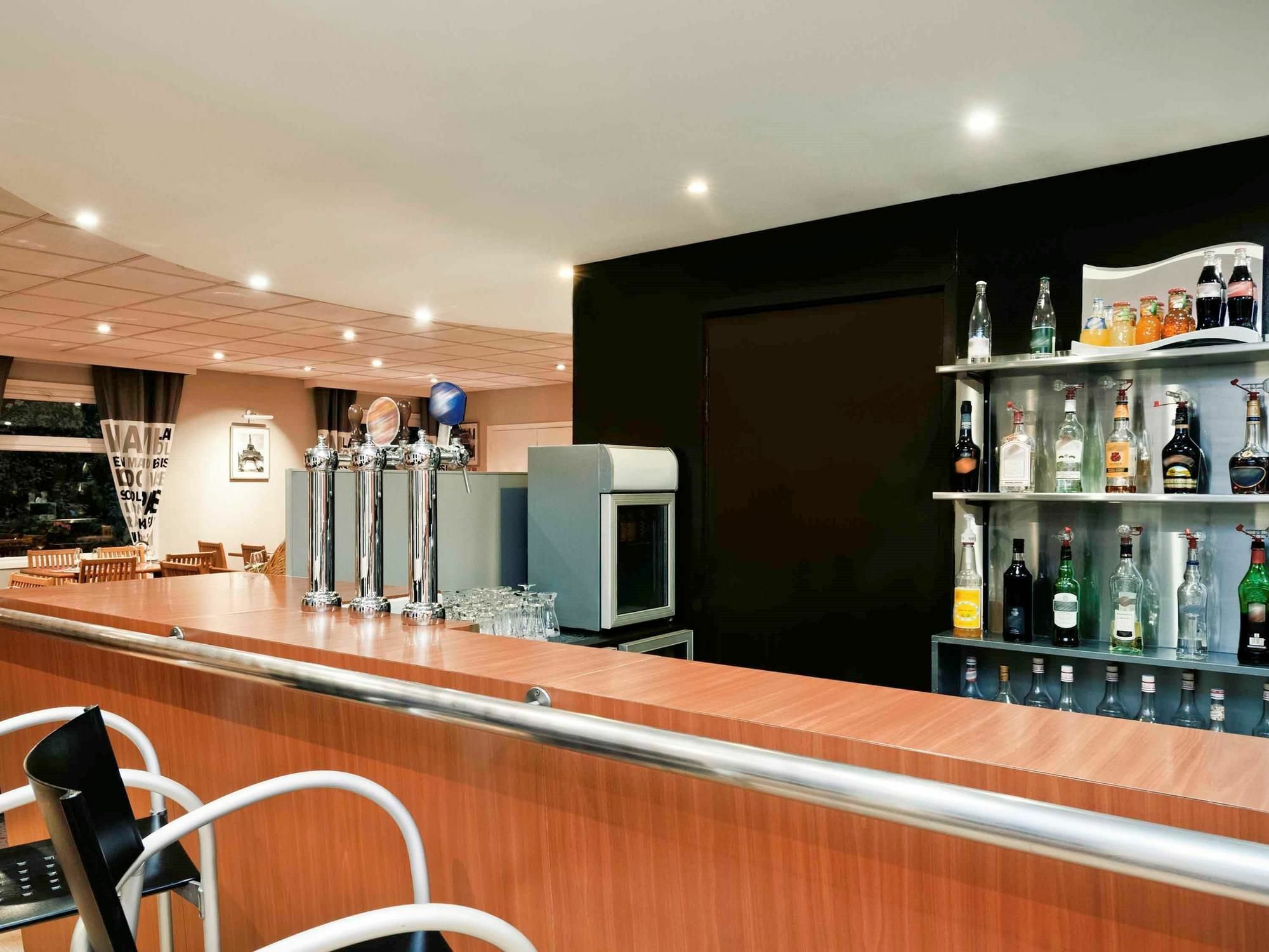 B&B Hotel Lille Villeneuve D'Ascq Grand Stade Экстерьер фото
