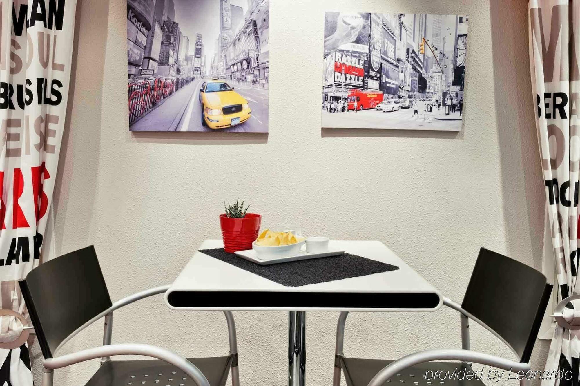 B&B Hotel Lille Villeneuve D'Ascq Grand Stade Экстерьер фото